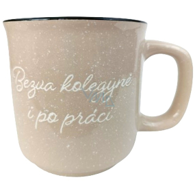 Albi Kameninový hrnek béžový Bezva kolegyně i po práci 400 ml