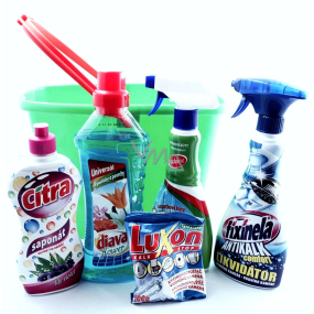 Kbelík výrobků Tatrachema, Fixinela antikalk likvidátor vodního kamene 500ml, Fixinela perfekt na sprchové kouky 500ml, Citra saponát 500ml, Diava Flower universální saponát na podlahy a tvrdé povrchy 750ml, Luxon sáček, zelený kbelík