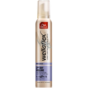 Wella Wellaflex 2-Days-Volume silné zpevnění pěnové tužidlo 200 ml