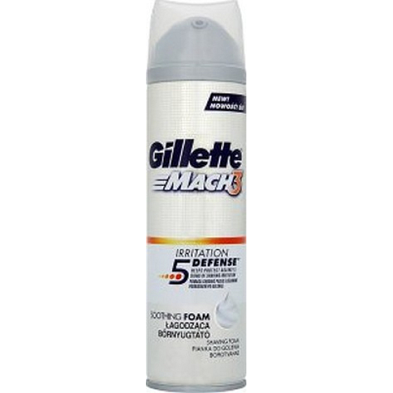 Gillette SkinGuard Sensitive zklidňující pěna na holení pro muže 250 ml