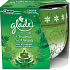 Glade Christmas Tree Moments vonná svíčka ve skle doba hoření až 30 hodin 120 g