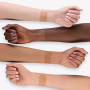 Essence Baby Got Bronze krémový bronzer v tyčince 10 Cinnamon Spice 5,5 g