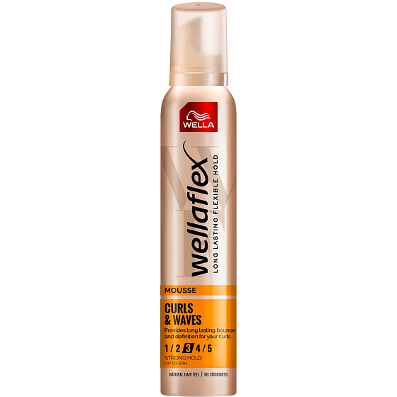 Wella Wellaflex Curls and Waves silné zpevnění pěnové tužidlo 200 ml