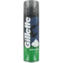 Gillette Classic Menthol pěna na holení pro muže 300 ml