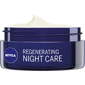 Nivea Essentials Moisture Boost zvláčňující noční krém, 50 ml Nivea Essentials Moisture Boost zvláčňující noční krém, 50 ml