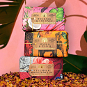 English Soap Rhubarb & Coconut - Rebarbora a kokos přírodní parfémované toaletní mýdlo s bambuckým máslem 190 g
