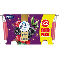 Glade Winter Berries vonná svíčka ve skle duo 2 x 112 g