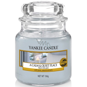 Yankee Candle A Calm & Quiet Place - Klidné a tiché místo vonná svíčka Classic malá sklo 104 g