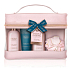 Baylis & Harding Jojoba, vanilka a mandlový olej mycí gel 300 ml + sprchový krém 300 ml + tělové mléko 200 ml + mycí houba + kosmetická taška 2 kusy, kosmetická sada pro ženy