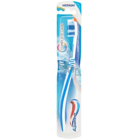 Aquafresh Complete Care Medium střední zubní kartáček 1 kus
