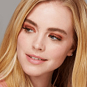 Essence Eyeshadow Mono oční stíny 10 Legendary 2,5 g