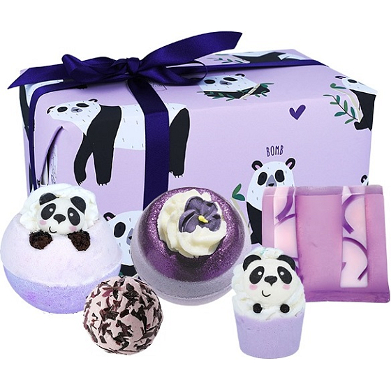 Bomb Cosmetics Panda Yourself šumivý balistik do koupele 2 x 160 g + glycerinové mýdlo 100 g + špalíček do koupele 50 g + máslová kulička 30 g, kosmetická sada