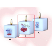 Lima Me to You Medvídek a srdíčka svíčka s obtiskem bílá krychle 45 x 45 mm 1 kus