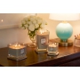 Yankee Candle Velvet Woods - Sametové dřevo sojová vonná svíčka Elevation velká sklo 2 knoty 553 g