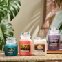 Yankee Candle Coconut Rice Cream - Krém s kokosovou rýží vonná svíčka Classic střední sklo 411 g