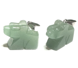 Chalcedon zelený Medvěd přívěsek přírodní kámen, ručně broušená figurka 1,8 x 2,5 x 8 mm, kámen lásky, radosti