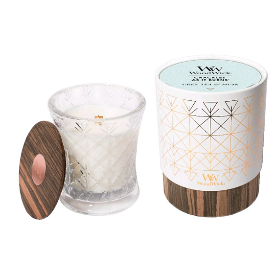 WoodWick Grey Tea & Musk - Šedý čaj a pižmo vonná svíčka s dřevěným širokým knotem a víčkem sklo střední Aura 275 g v dárkové krabičce
