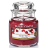 Yankee Candle Berry Trifle - Ovocný dezert s vanilkovým krémem vonná svíčka Classic malá sklo 104 g