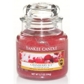 Yankee Candle Cranberry Ice - Brusinky na ledu vonná svíčka Classic malá sklo 104 g