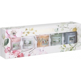 Yankee Candle Garden Hideaway Afternoon Escape - Odpolední únik + Garden Picnic - Piknik na zahradě + Calamansi Cocktail - Koktejl Calamansi + Camellia Blossom - Kamélie + Water Garden - Vodní zahrada vonná svíčka votivní 5 x 49 g, jarní dárková sada