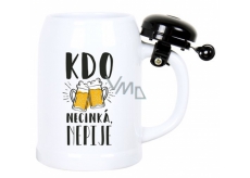 Albi Korbel se zvonkem Kdo necinká nepije 700 ml