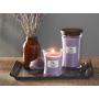 WoodWick Lavender Spa - Levandulová lázeň vonná svíčka s dřevěným knotem a víčkem sklo střední 275 g