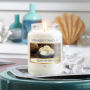 Yankee Candle Coconut Rice Cream - Krém s kokosovou rýží vonná svíčka Classic malá sklo 104 g