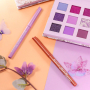 Essence Longlasting dlouhotrvající tužka na oči 38 All You Need is LAV 0,28 g