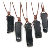 Obsidian přívěsek nastavitelná velikost, kámen cca 3,5 - 5 cm, lano nastavitelná velikost cca 60 - 70 cm, kámen záchrany