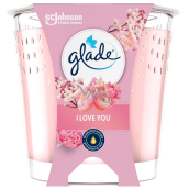 Glade I love you s květinovou, ovocnou a sladkou vůní vonná svíčka ve skle, doba hoření až 30 hodin 112 g