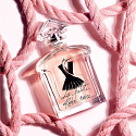 Guerlain La Petite Robe Noire Ma Robe Plissée toaletní voda pro ženy 30 ml