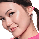 Essence Soft Touch Bouncy Glow trozjasňovač 20 Glazed Dew 4 g