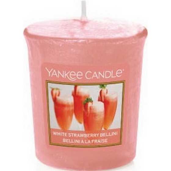 Yankee Candle White Strawberry Bellini - Bílý jahodový koktejl vonná svíčka votivní 49 g