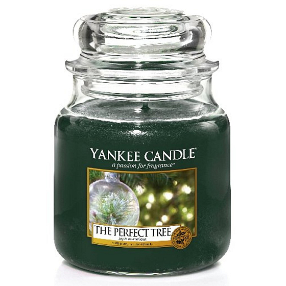 Yankee Candle The Perfect Tree - Dokonalý stromek vonná svíčka Classic střední sklo 411 g
