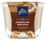 Glade Marshmallow Irish Cream s vůní irského likéru a marshmallow vonná svíčka ve skle, doba hoření až 52 hodin 224 g