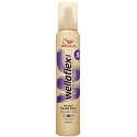 Wella Wellaflex Instant Volume Boost objem okamžité zpevnění tužidlo na vlasy 200 ml