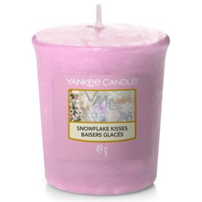 Yankee Candle Snowflake Kisses - Polibky sněhové vločky vonná svíčka votivní 49 g
