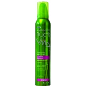 Garnier Fructis Style Color Resist Strong stylingová pěna 200 ml