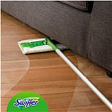 Swiffer 2v1 Kit mop + náhradní prachovka na podlahu 8 kusů + násada malá + prachovka 1 kus, sada