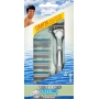 Wilkinson Sword Quattro Titanium Sensitive 4 břitý holicí strojek + náhradní břity 4 kusy, kosmetická sada
