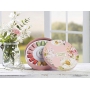 Yankee Candle Garden Hideaway Odpolední únik + Sněníní za slunečnéhoho dne + Domácí bylinková limonáda + Kamélie + Piknik na zahradě + Vodní zahrada čajová svíčka 18 x 9,8 g + svícen, jarní dárková sada