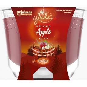 Glade Maxi Spiced Apple Kiss s vůní jablka, skořice a muškátového oříšku vonná svíčka ve skle, doba hoření až 52 hodin 224 g