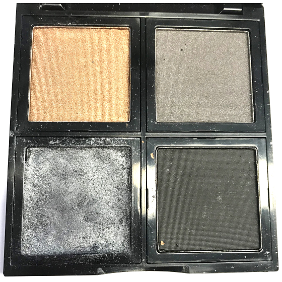 Be Chic! Smokey Eyes Eye Shadow Palette paleta 4 očních stínů, poškozeno