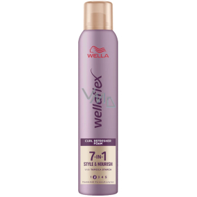Wella Wellaflex 7v1 Curl Refresher pěnové tužidlo na vlasy 200 ml
