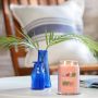 Yankee Candle Tropical Breeze - Tropický vánek vonná svíčka Signature velká sklo 2 knoty 567 g