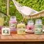 Yankee Candle Water Garden - Vodní zahrada vonná svíčka Classic střední sklo 411 g