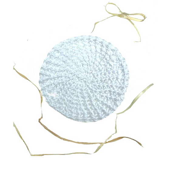 Bavlněný znovupoužitelný odličovací tampon ručně háčkovaný, bílý 7,5 - 8 cm 1 kus