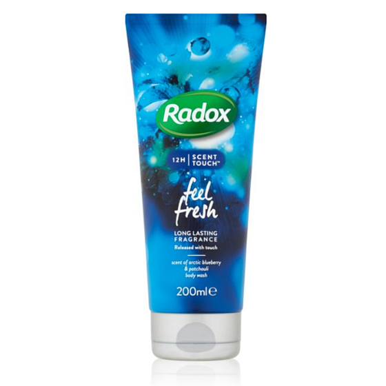 Radox Feel Fresh aktivující pečující sprchový gel šetrně čistí, dlouze provoní 200 ml