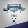 Gillette Mach3 Turbo holicí strojek + náhradní hlavice 1 kus + Mach3 Extra Comfort gel na holení 75 ml + cestovní pouzdro, kosmetická sada pro muže